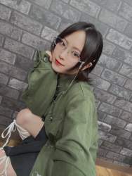 381683 B