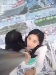 1086898 B