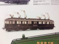 304008 B