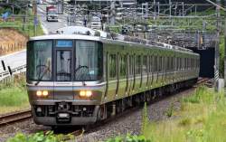 590017 B