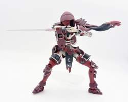 1005589 B