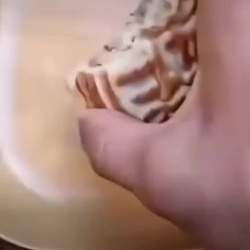 2394350 B
