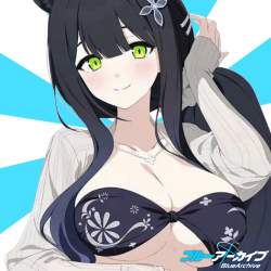 679001 B