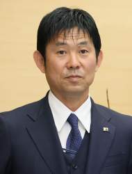 154267 B