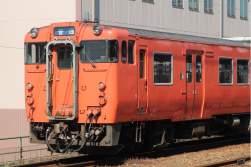 895947 B