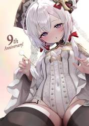 989323 B
