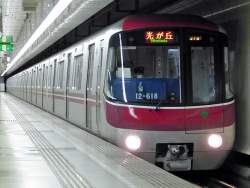 156635 B