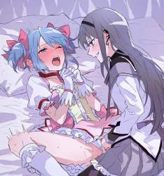422273 B