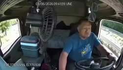 2685861 B