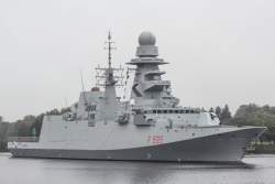 612723 B